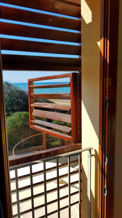 Hotel Villa Tramonto Direttamente Sul Mare ซานวินเชนโซ ภายนอก รูปภาพ